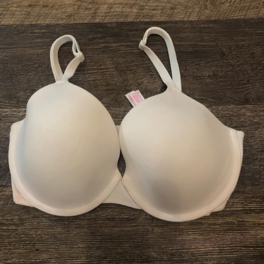 Victoria Secret Bra Size 32DD EUC